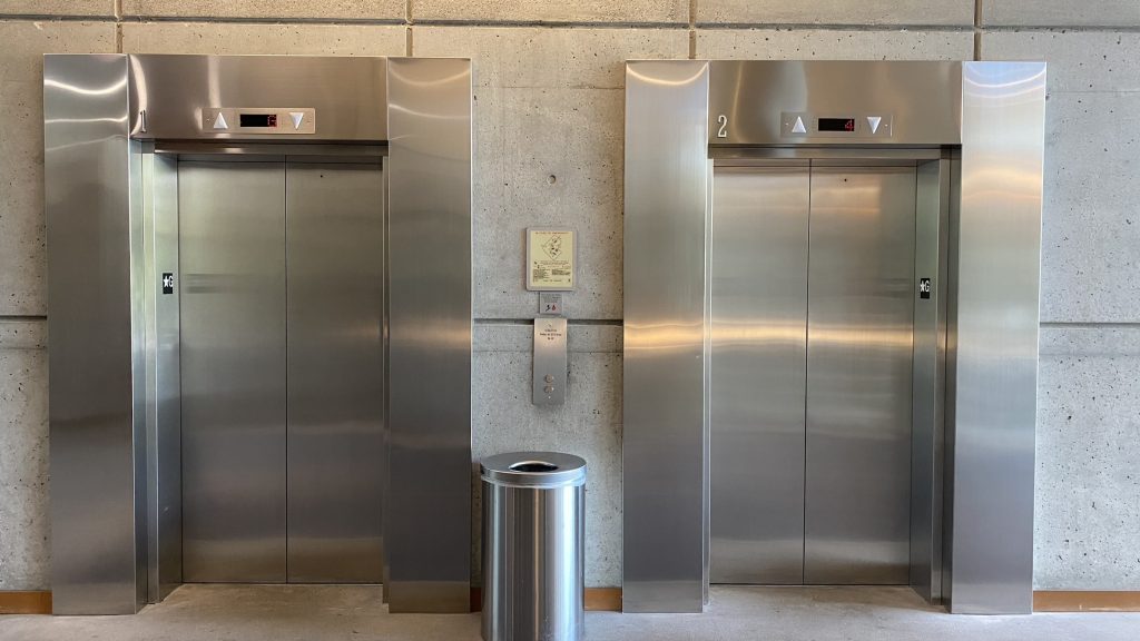 BLDG 1 Lobby, Elevator Bay