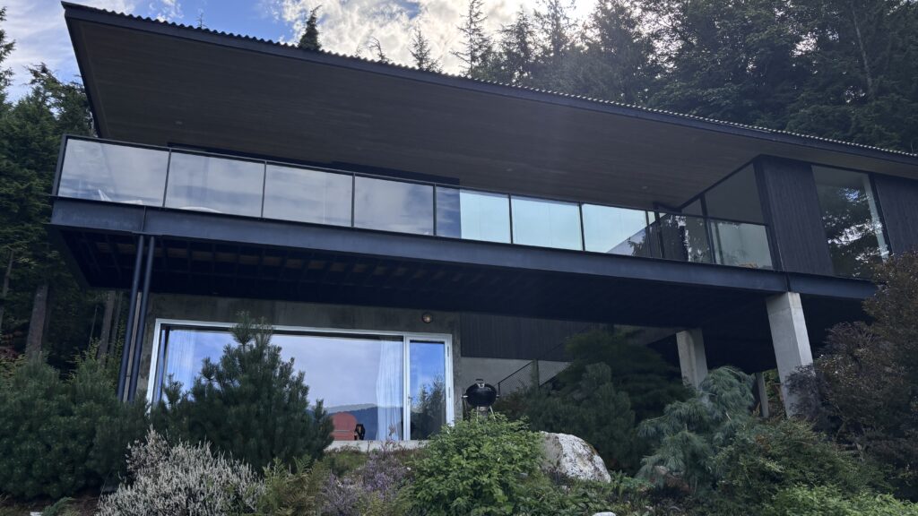 Location_Fixer_Secluded_Waterfront_House_Aug_2026IMG_0135