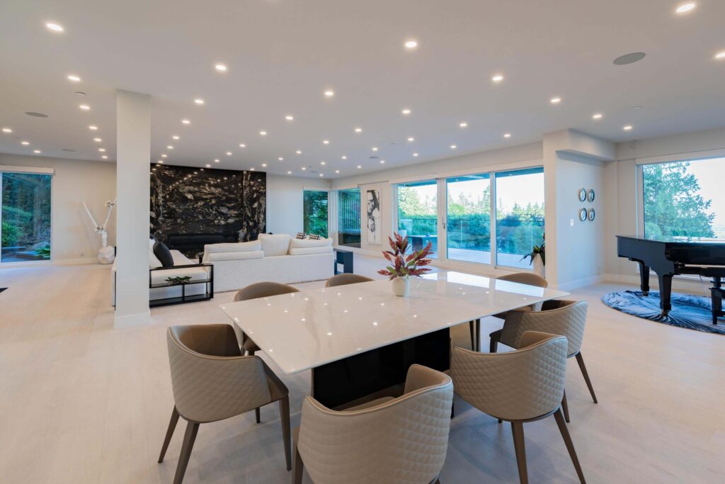Locatioin Fixer_Modern British Properties_Oct 2026MBRHome_Vancouver7